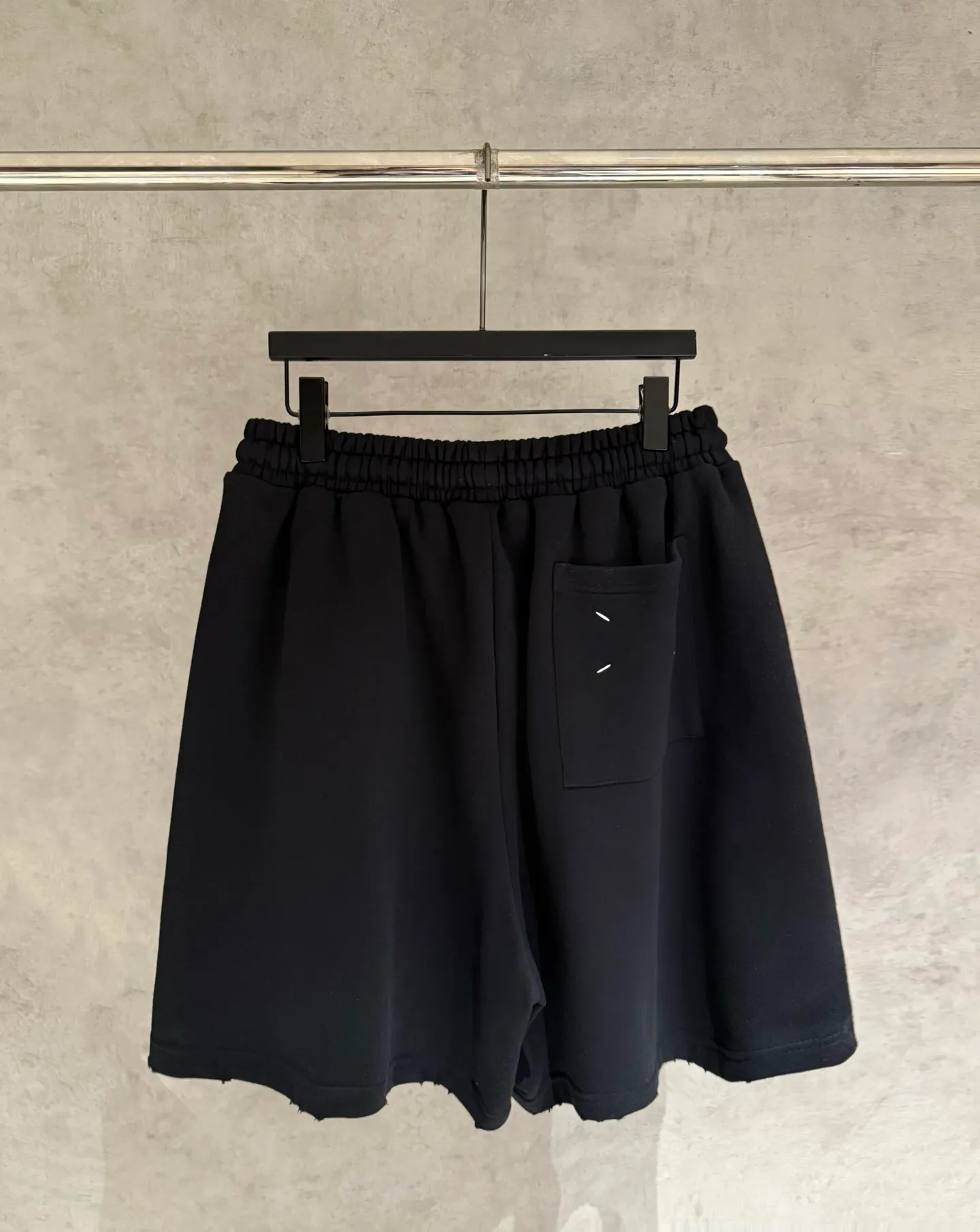 P140【 Quality】MM 6 New Arrival Hot Sale ：Black White Size：M-2xl ：G 12